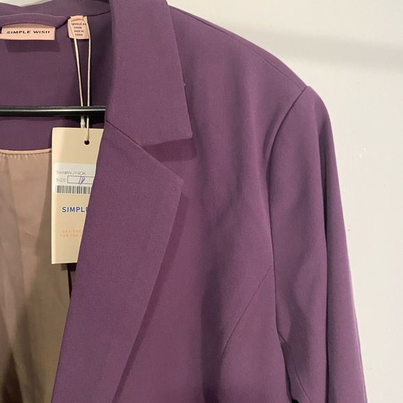 Simple Women's Lavender Blazer - Picture 3 of 7